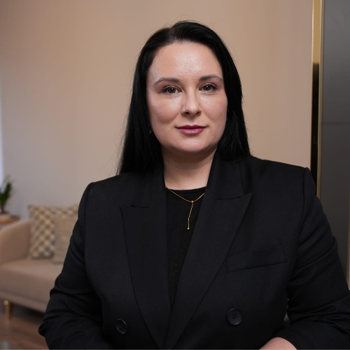 UZM. DR. NEJLA DİNÇER